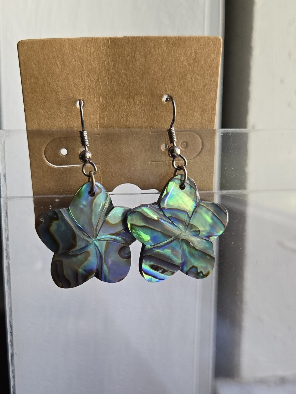 Vintage Iridescent Abalone Flower Drop Earrings In Sliver Tone